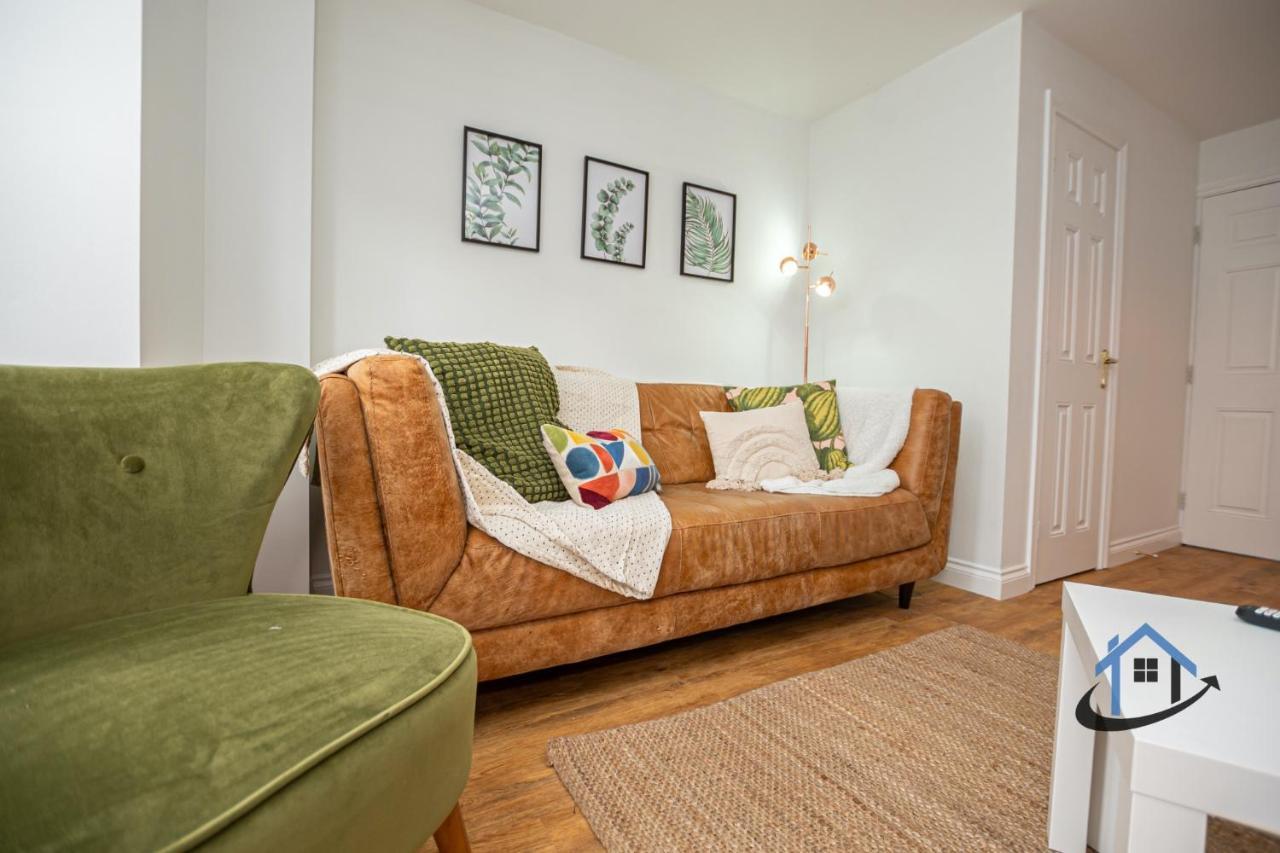 Ironside House, Thrapston King Or Twin Beds, Free Parking, Workspace, Corporates, Sleeps 8 Exteriör bild