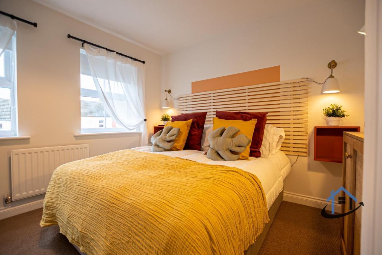 Ironside House, Thrapston King Or Twin Beds, Free Parking, Workspace, Corporates, Sleeps 8 Exteriör bild